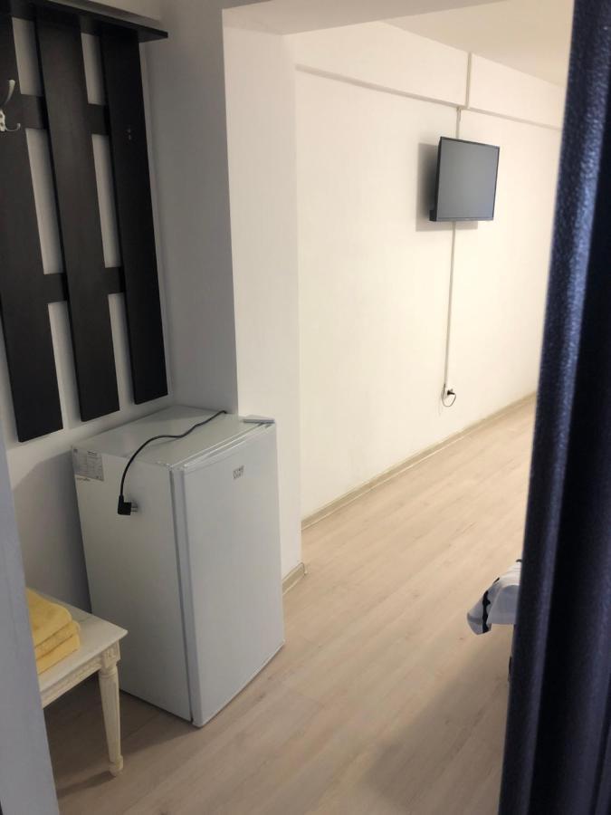 Hostel Mialma Onesti Exteriér fotografie